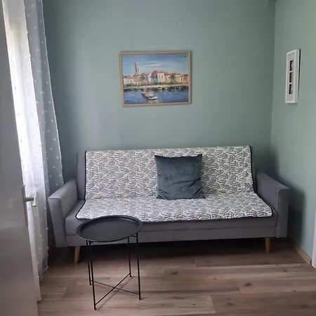 Perdika 16 House Apartman *