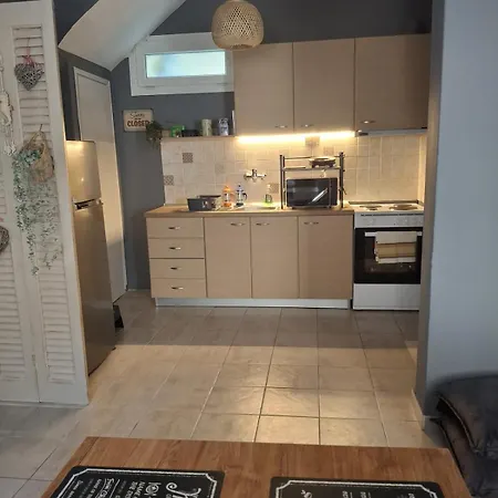 Apartman Perdika 16 House
