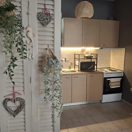 Perdika 16 House Apartman Kavála